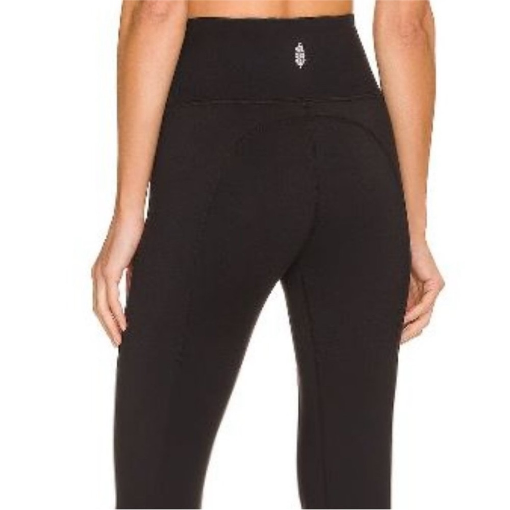 NEW Free People FP Movement Breath Deeper Black High-Waisted Leggings small - Picture 2 of 8